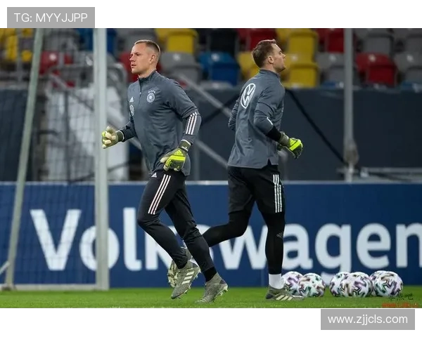 巴萨与拜仁精彩对决录像回放全程回顾与分析 巴萨与拜仁精彩对决录像回放全程回顾与分析