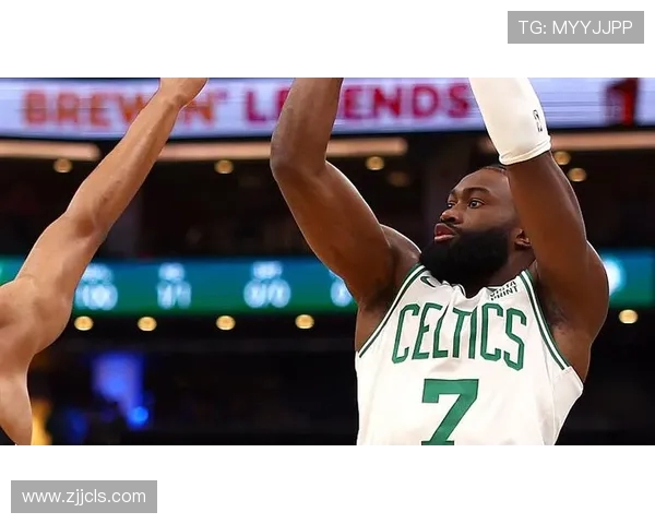 杰伦布朗：从篮球场上的新星到社会运动的先锋