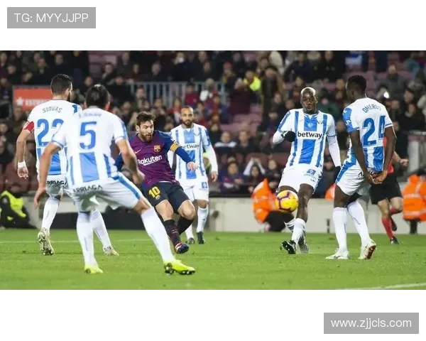 赫罗纳主场迎战皇家社会双方争夺西甲积分榜重要位置